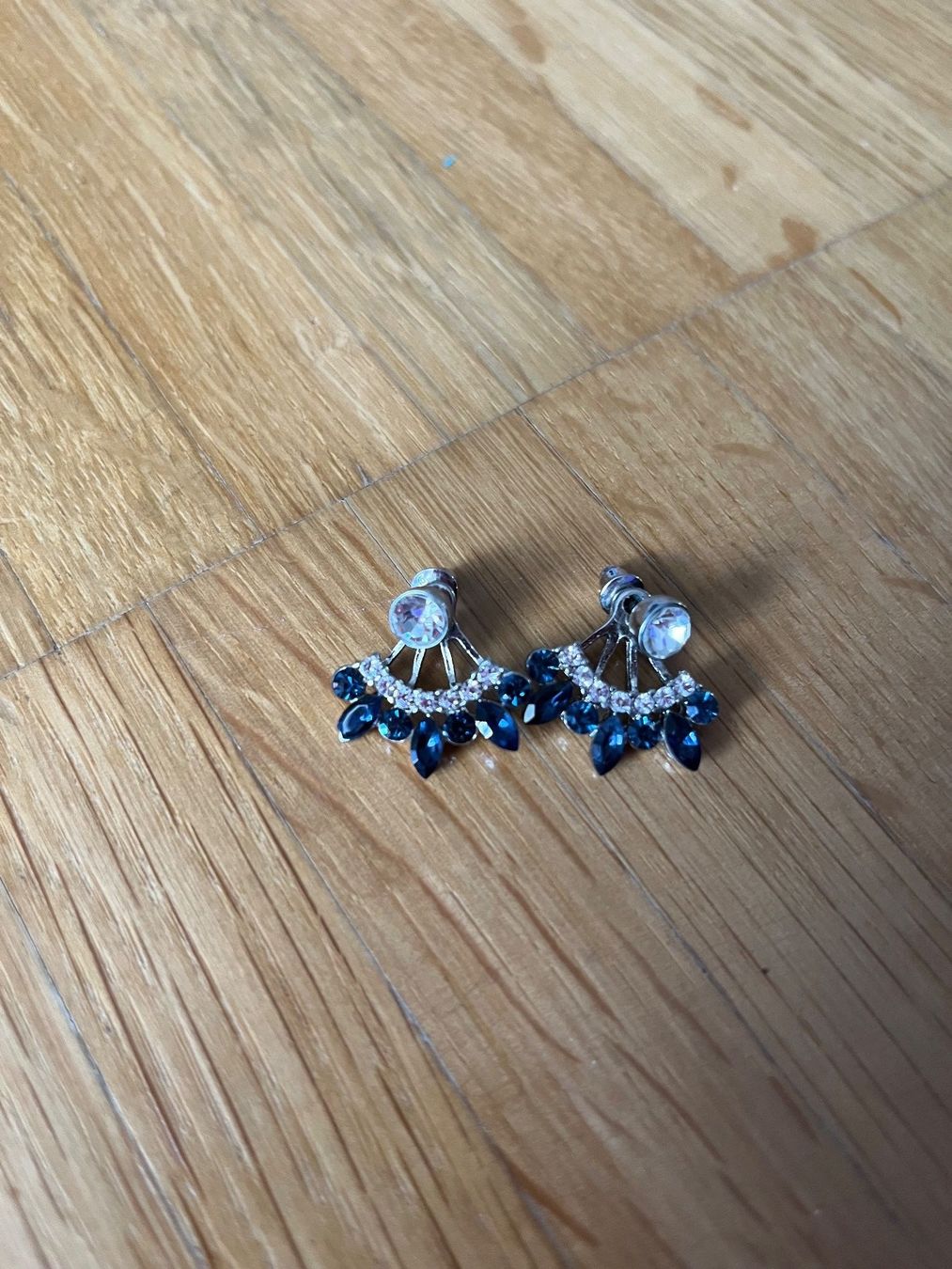 Ohrringe & -stecker: Ohrringe – Gebraucht aus Jona von Good_luck_
