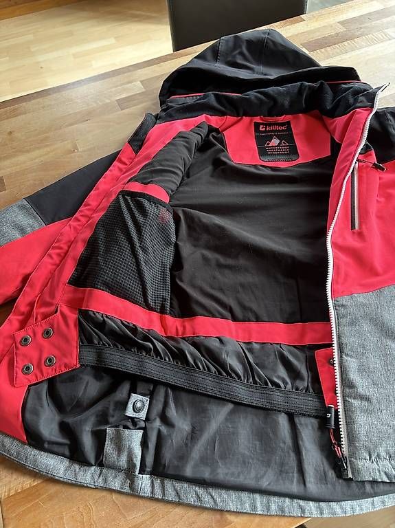 Giacche: Winterjacke Grösse 164 – Usato da Pfyn venduto da rec_v7rg 4