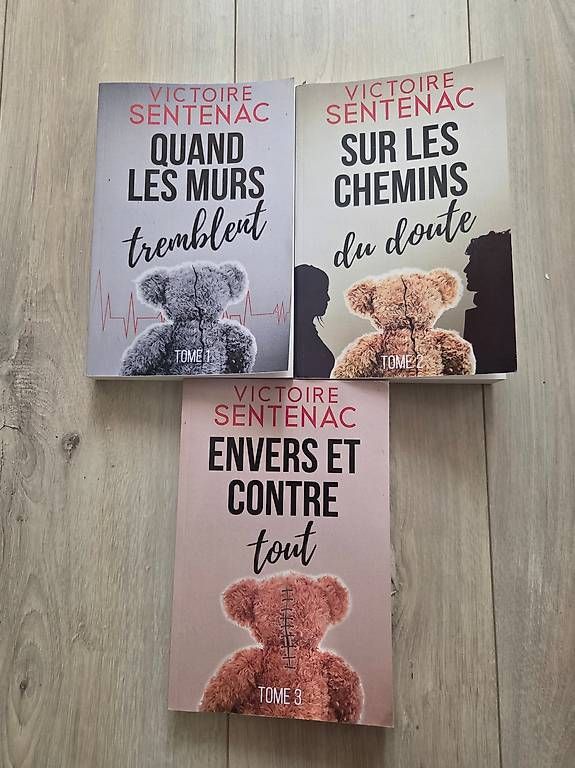 Libri: Romans de Victoire Sentenac – Usato da Bremblens venduto da audit