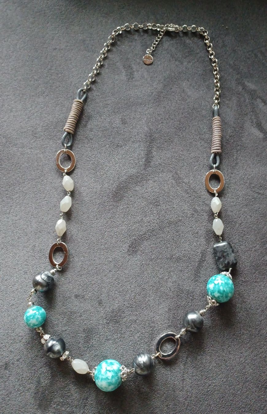 Catenine: Halsschmuck von Bonita – Usato da Seewen SZ venduto da Herakles5