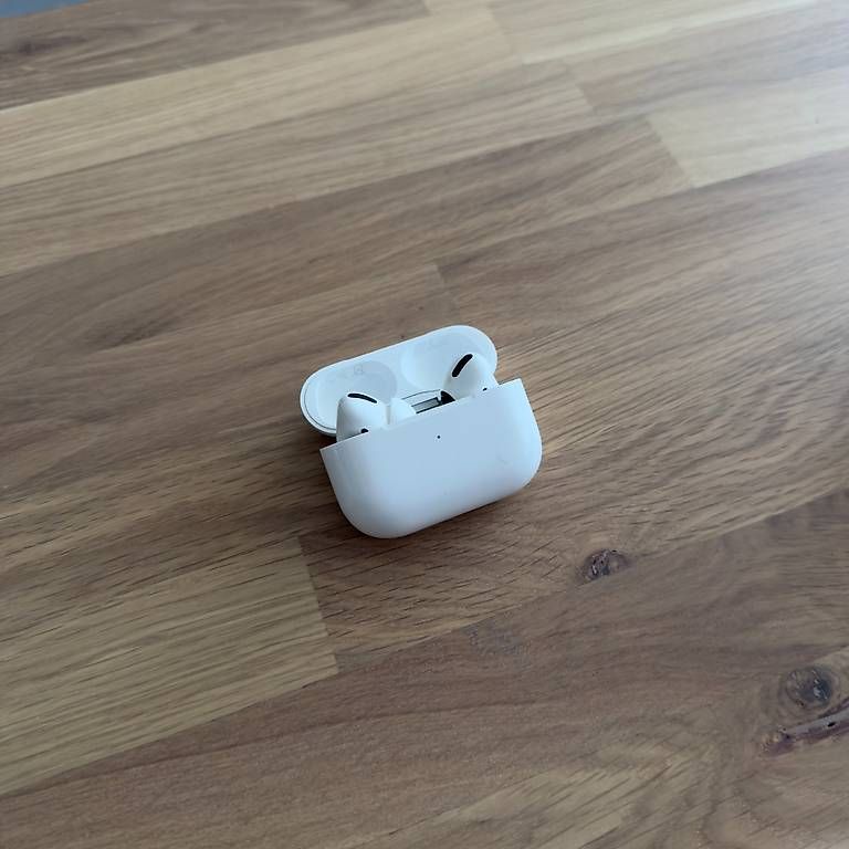Apple Cuffie: Apple AirPods Pro – Usato da Widen venduto da flavio_marchi