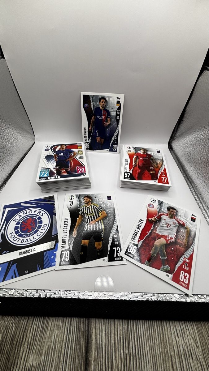 Topps Carte collezionabili: Mtch Attax 23/24 Bulk Karten 70stk plus – Usato da Rümlang venduto da Fiofox93 1