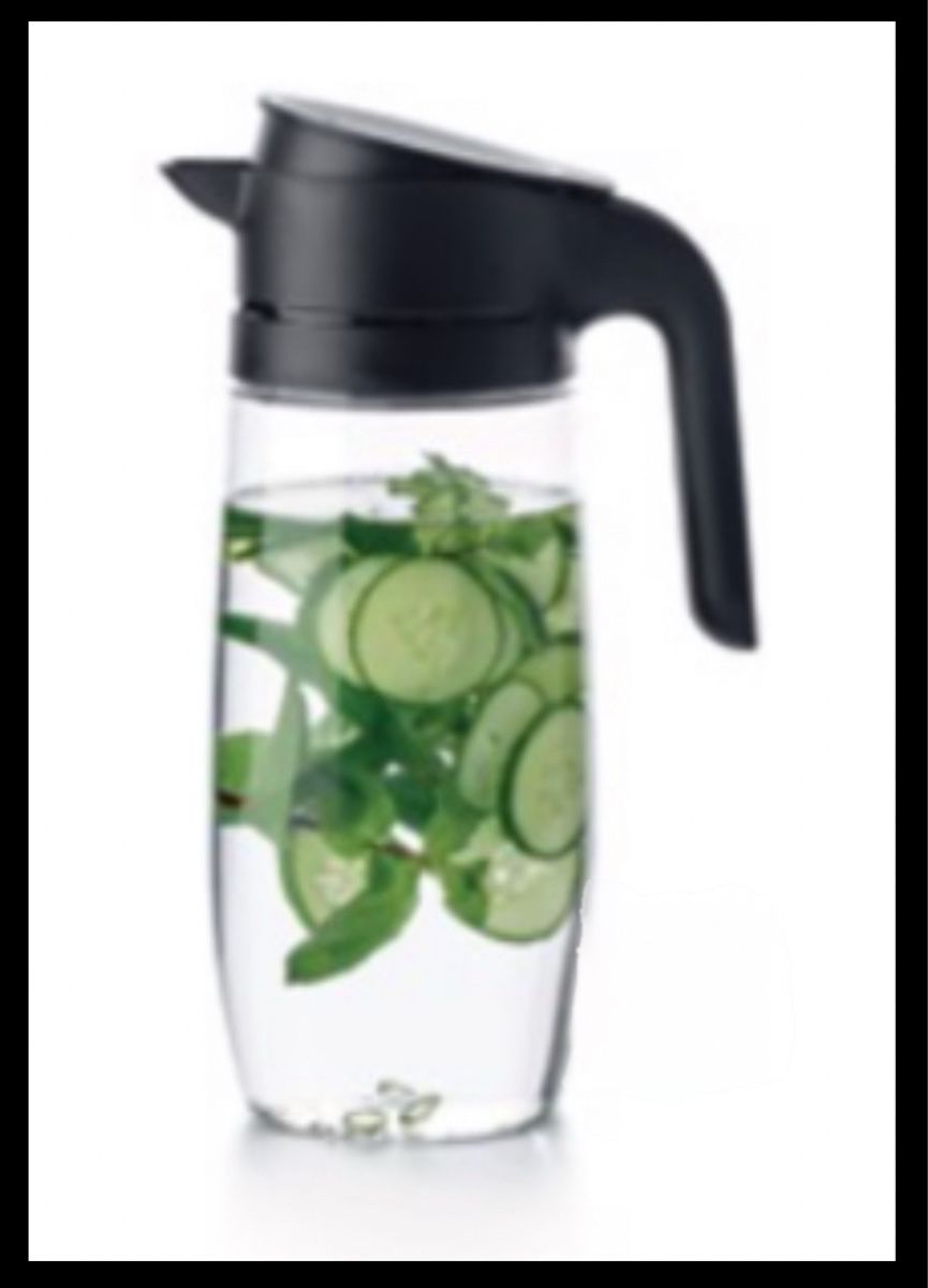 Komplettküchen: Tupperware! Caraffa per acqua aromatizzata per esempio – Neu und originalverpackt aus Novazzano von jen_hx8j
