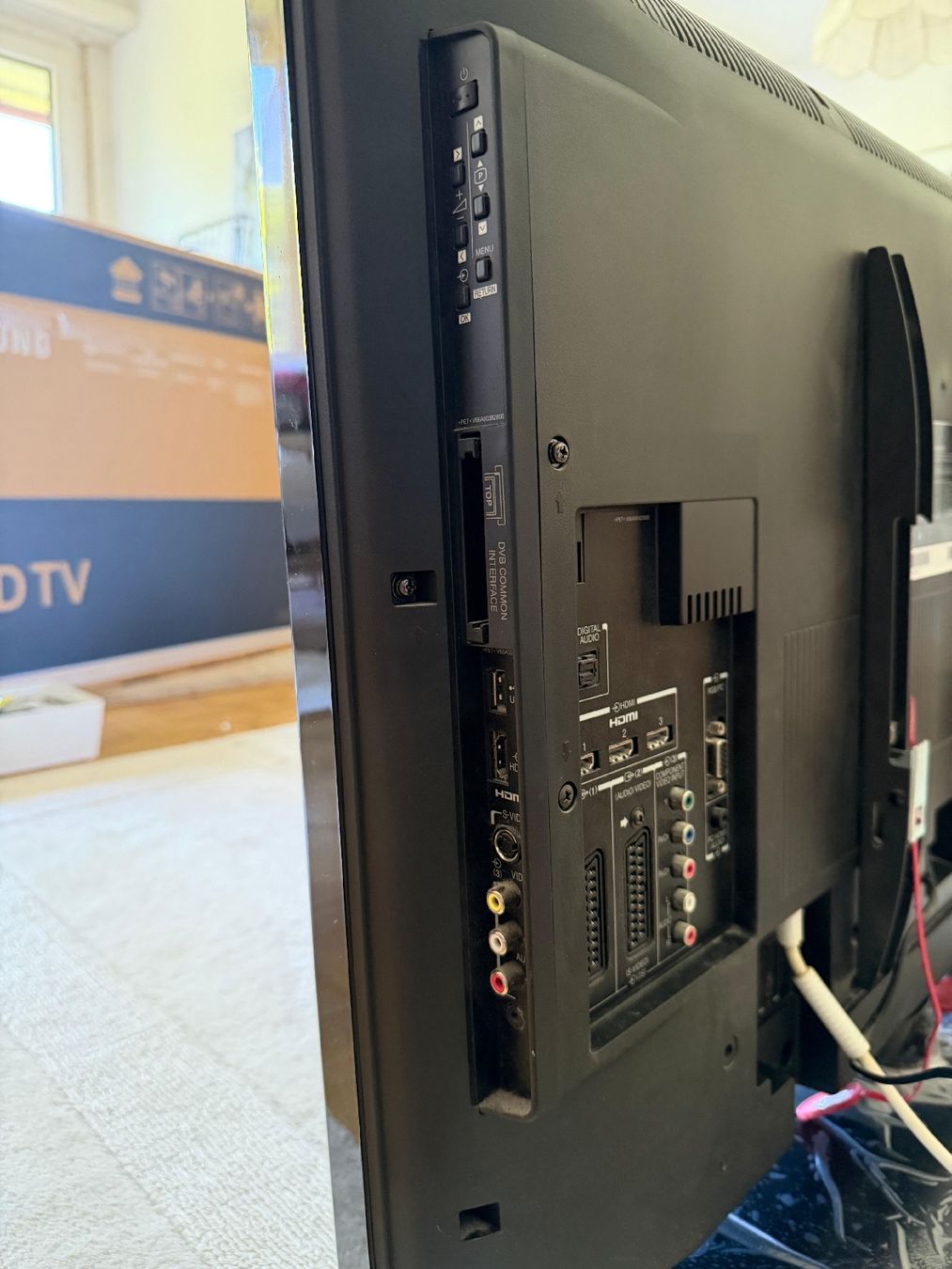 Toshiba Televisori: TV Toshiba – Usato da Aesch BL venduto da sar_j59l 2