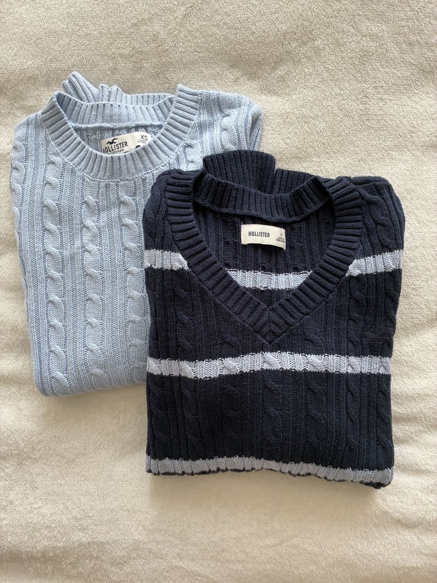 Hollister Pulls & Sweat-shirts: Hollister Pullover 2er Set hellblau/navy Gr XS/S – Neuf (Voir description) à Effretikon par gre_f6wv