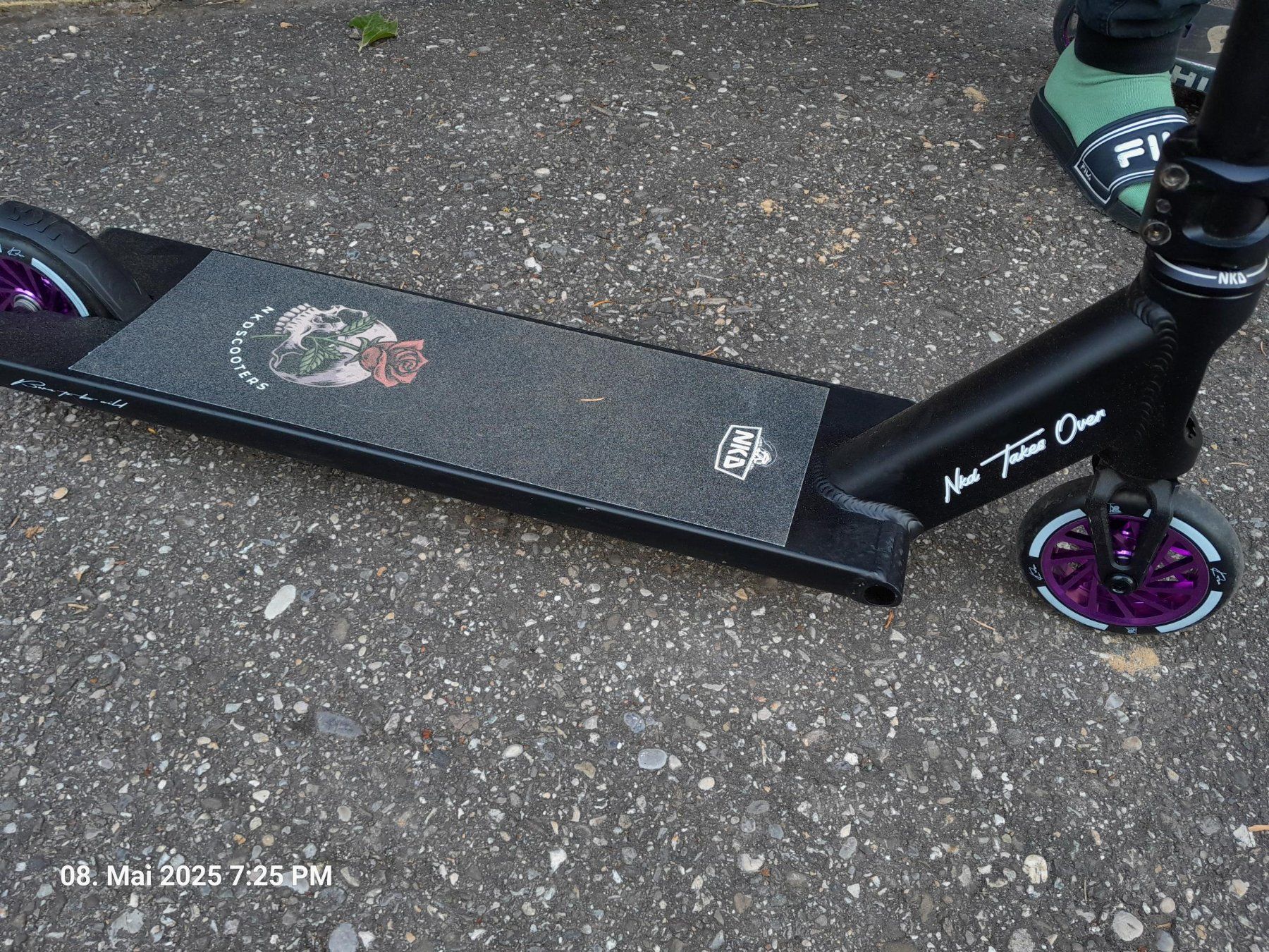 Kickboard: Scooterdeck inkl. Griptape und Bremse – Nuovo (secondo la descrizione) da Langenthal venduto da roman014