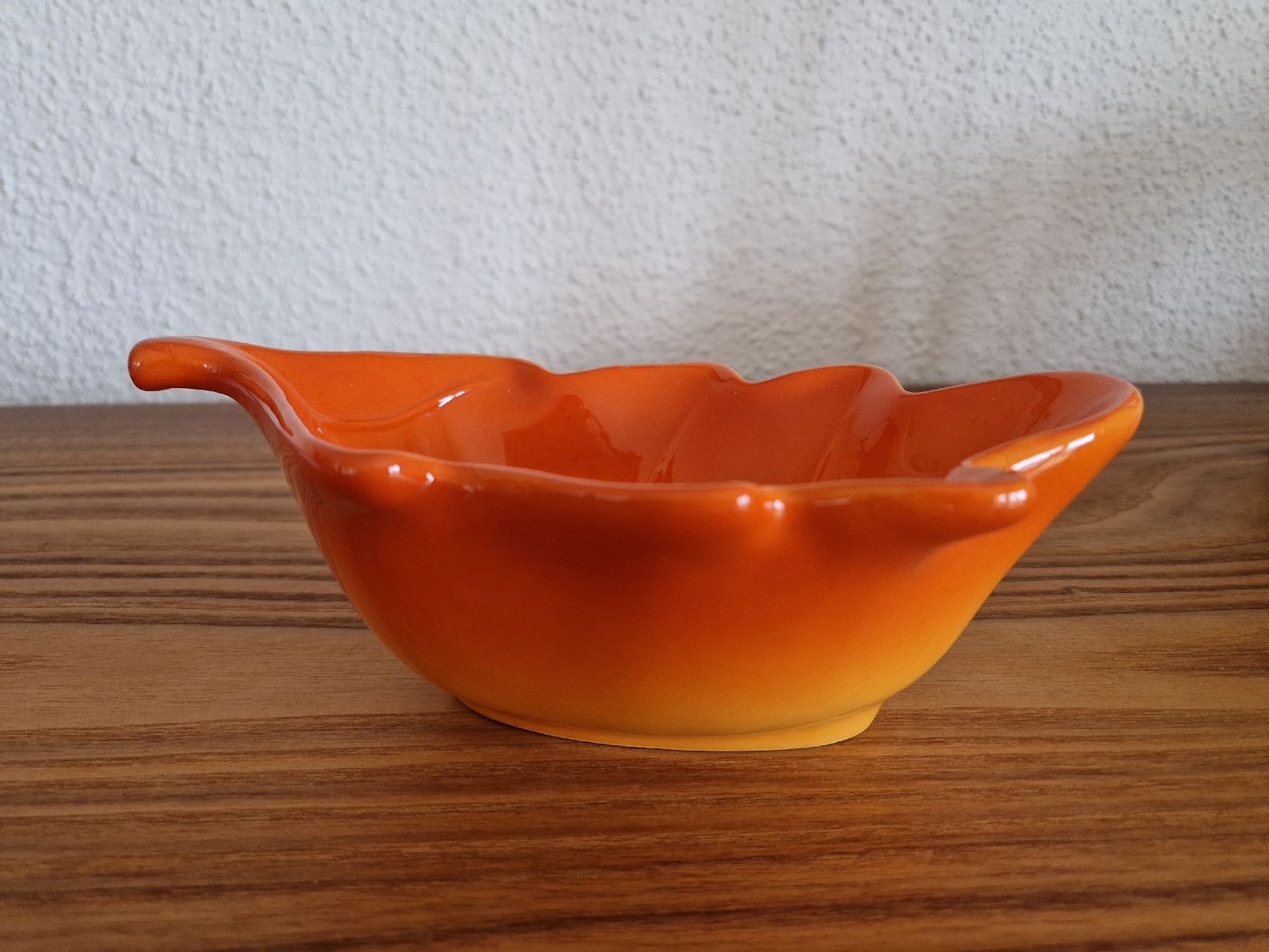 Tutte le decorazioni: Herbstliche Blattschale, orange, Deko, Top! – Usato da Remetschwil venduto da interiorandbeauty 1