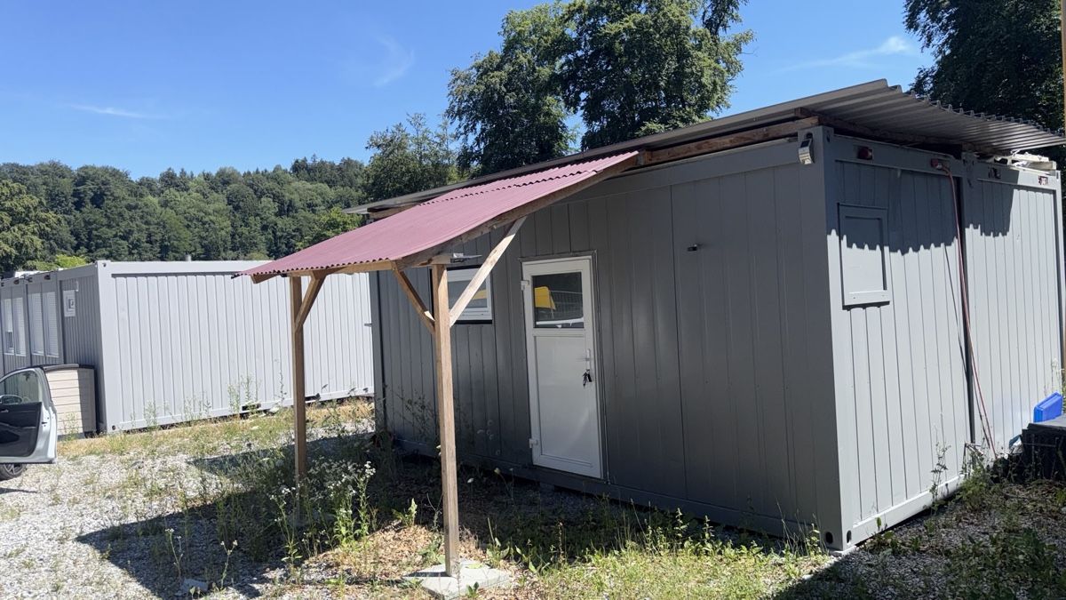 Conteneurs de construction: Container Bureau - Bungalow – D'occasion à Triengen par inf_9cyt