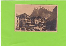 Grindelwald-Strassenpartie-belebt
