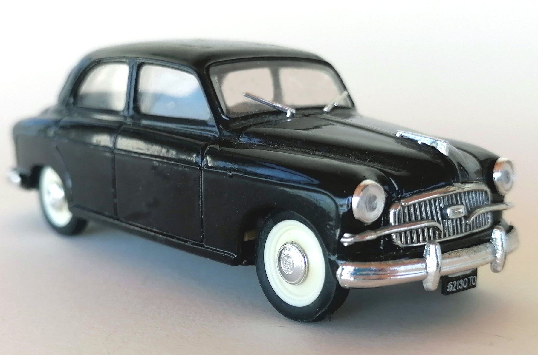 Brumm Modellini d'auto: Brumm 1:43 Fiat 1400 B – Nuovo (secondo la descrizione) da Löhningen venduto da wit_zcl6