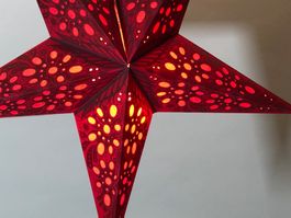 Leuchtstern - mono small red  45cm / mit Kabel + LED