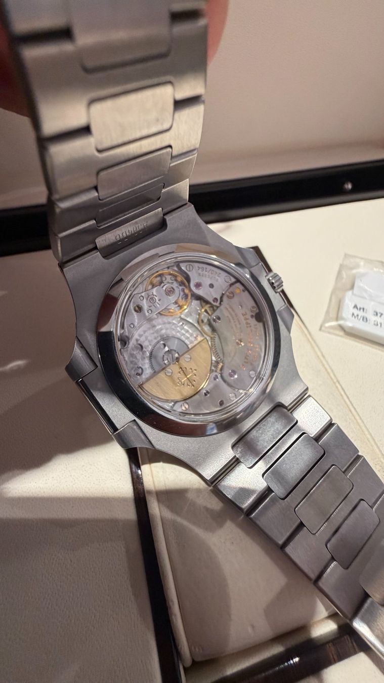 Patek Philippe Montres: Patek Philippe 3712 Full set – D'occasion à Randogne par 2G1909 1