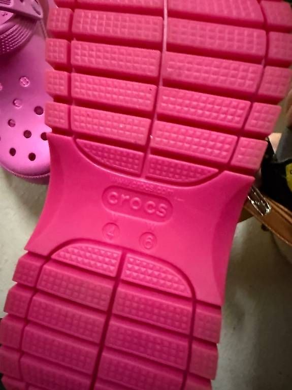 Chaussures hommes: Crocs – D'occasion à Uster par Dekzzz 1