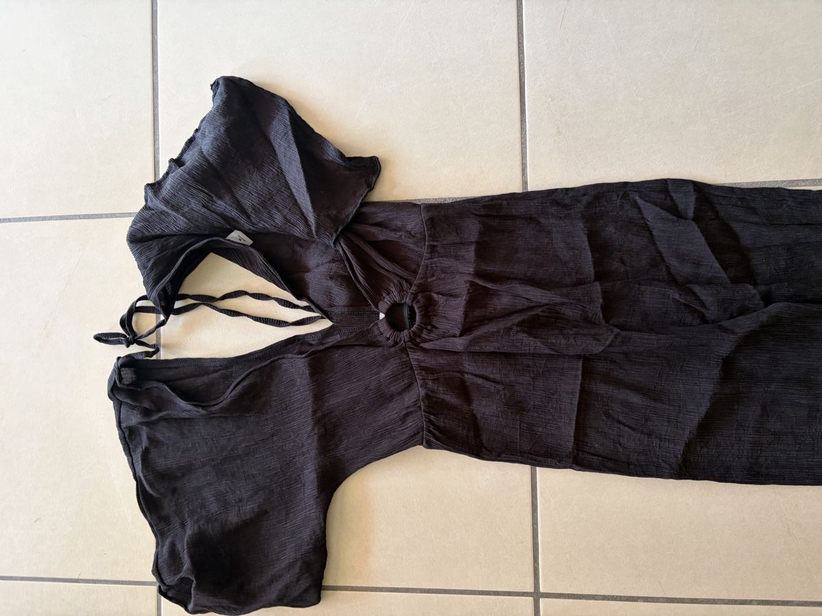 Tuniche: Combinaison noire Zebra  – Nuovo (secondo la descrizione) da Ecublens VD venduto da ver_z698 1