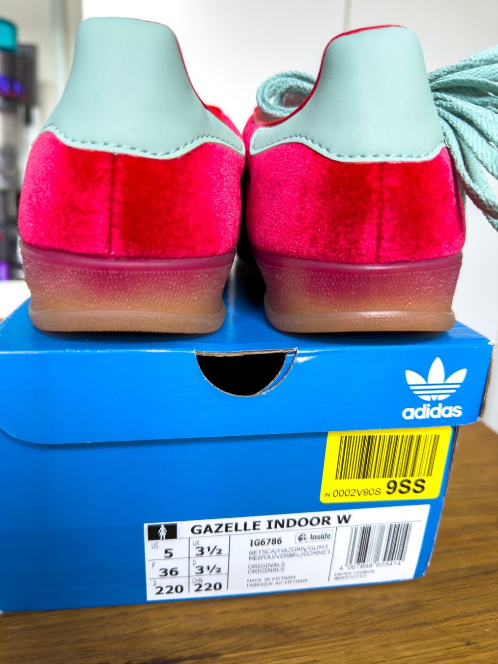 Adidas Damenschuhe: ADIDAS Gazelle; Gr. 36 – Neu und originalverpackt aus Zürich von stevocem 5