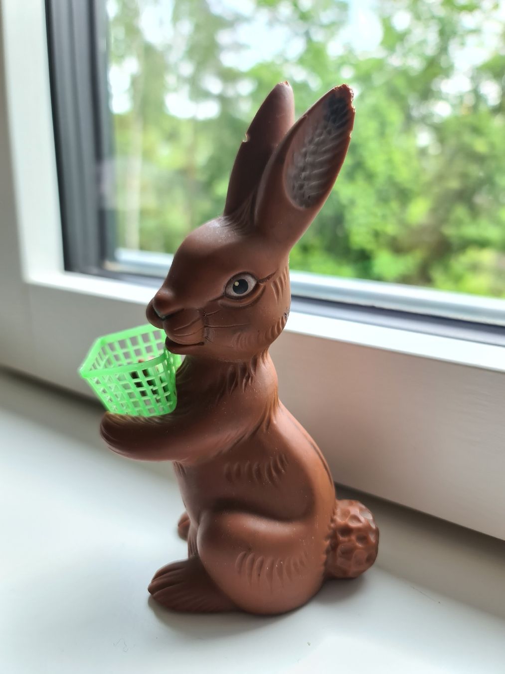 Statuette: Antiker Osterhase mit Korb – Usato da Uster venduto da Cruleye 3