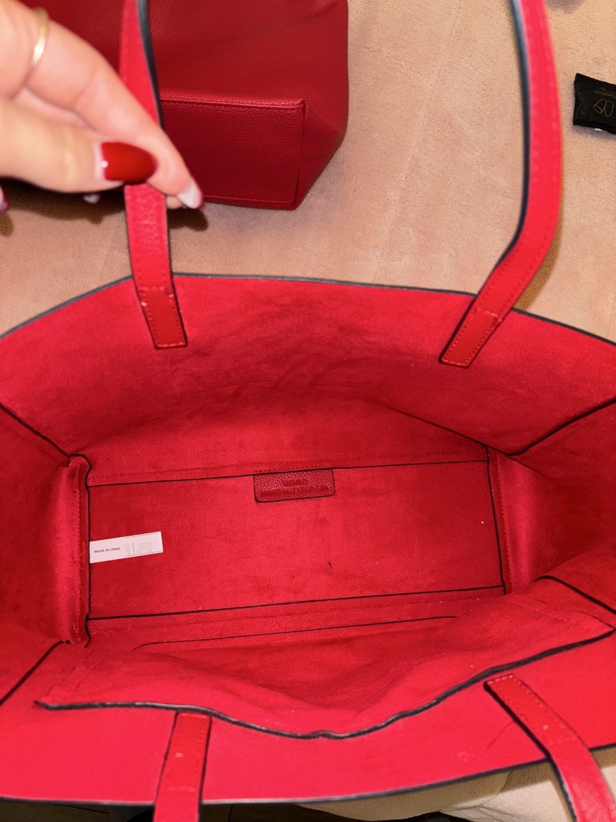 Valentino Borse da donna: Red Valentino Handbag – Nuovo (secondo la descrizione) da Saxon venduto da and_9qkg 6