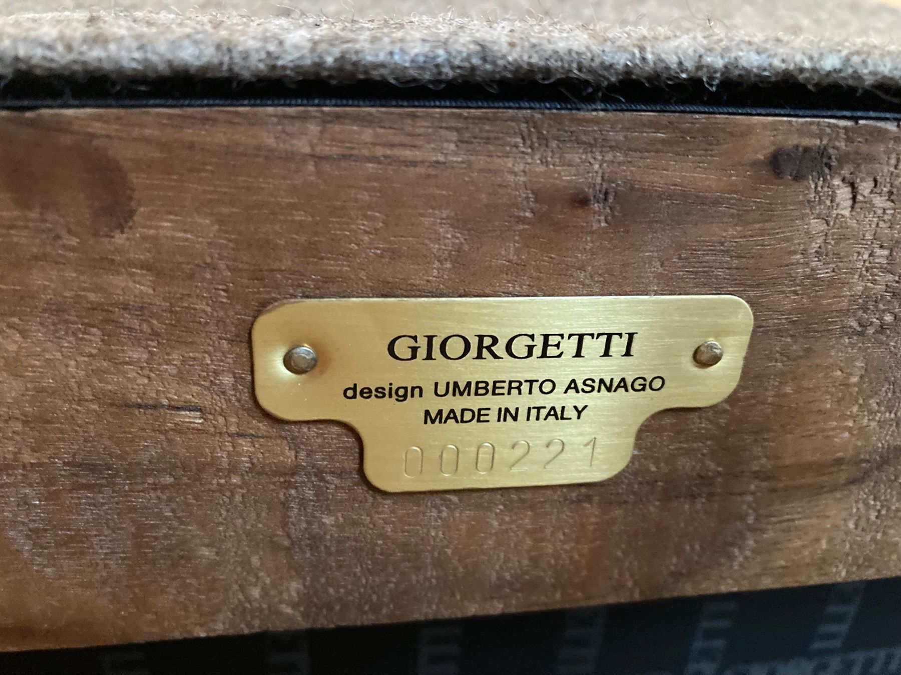 Giorgetti Poltrone: GIORGETTI MOBIUS UMBERTO ASNAGO SELTEN – Usato da Zürich venduto da kostbares 5