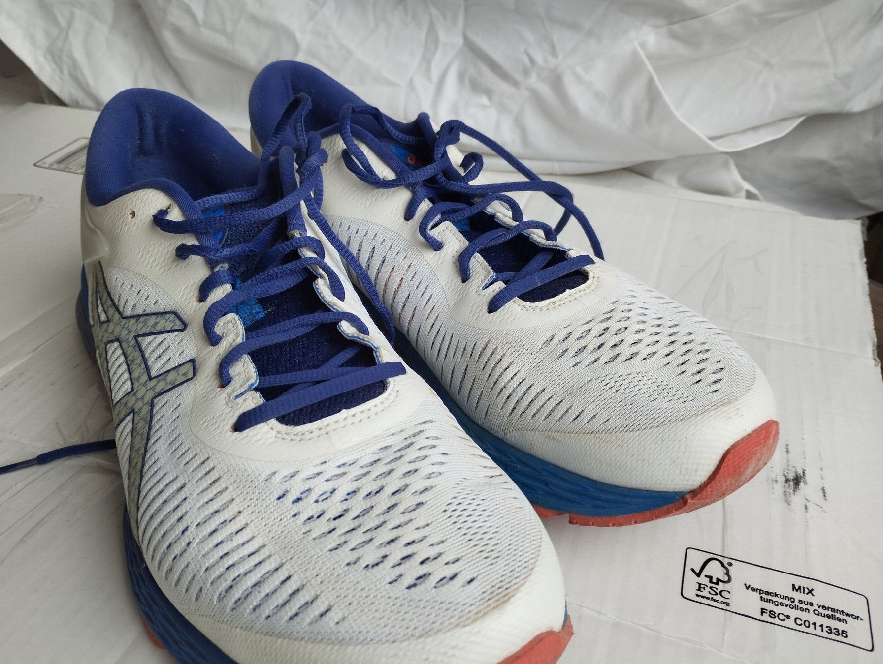 Asics Scarpe da uomo: Asics 46 Gel-Kayano 25 – Usato da Oberwil BL venduto da suaku 1