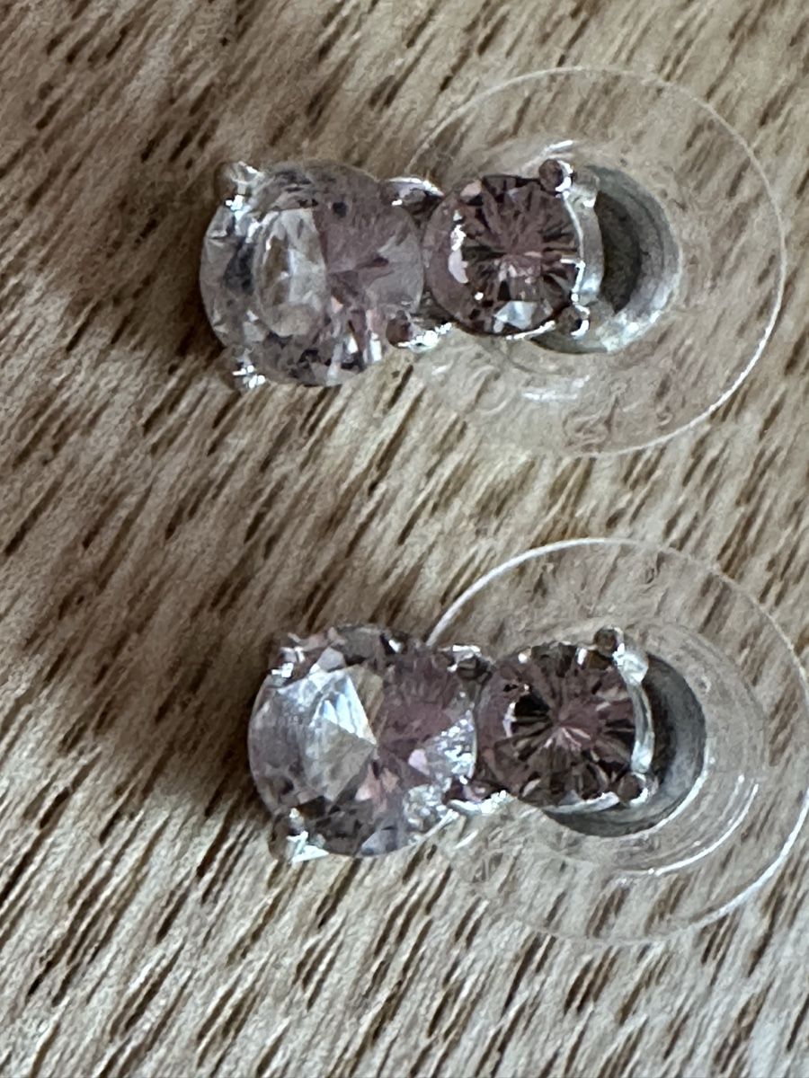 Ohrringe & -stecker: Vintage Swarovski Ohrstecker – Gebraucht aus Herbriggen von Sehrazade