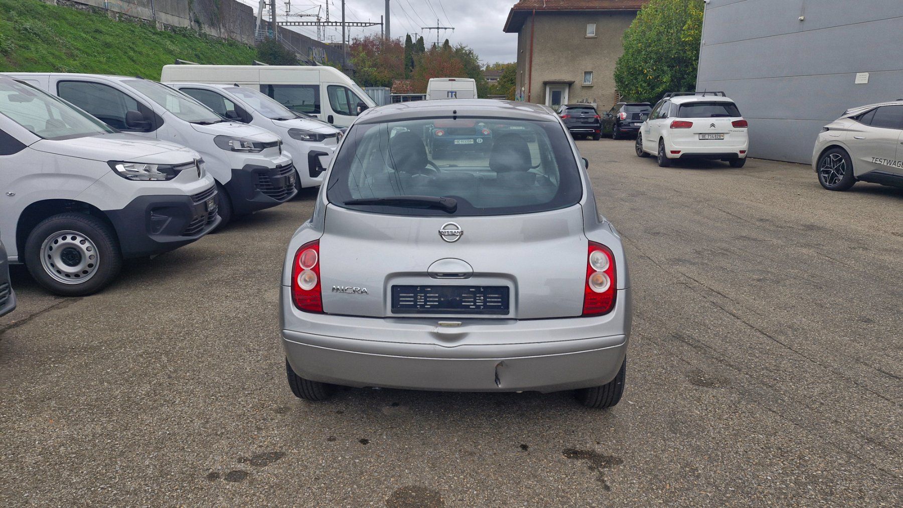 Nissan Automobili: Nissan Micra 1.4 mit Unfall – Usato da Ostermundigen venduto da Flischer 3