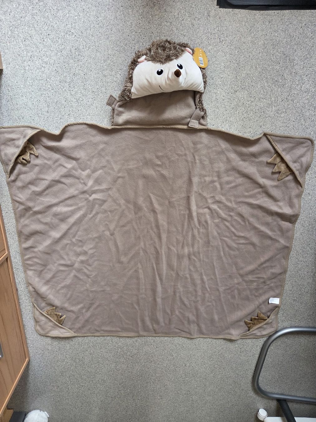 Coperte: Kinder Decke/Mantel Igeli mit Kapuze Neu – Nuovo e nell'imballaggio originale da Winterthur venduto da katzen07 5