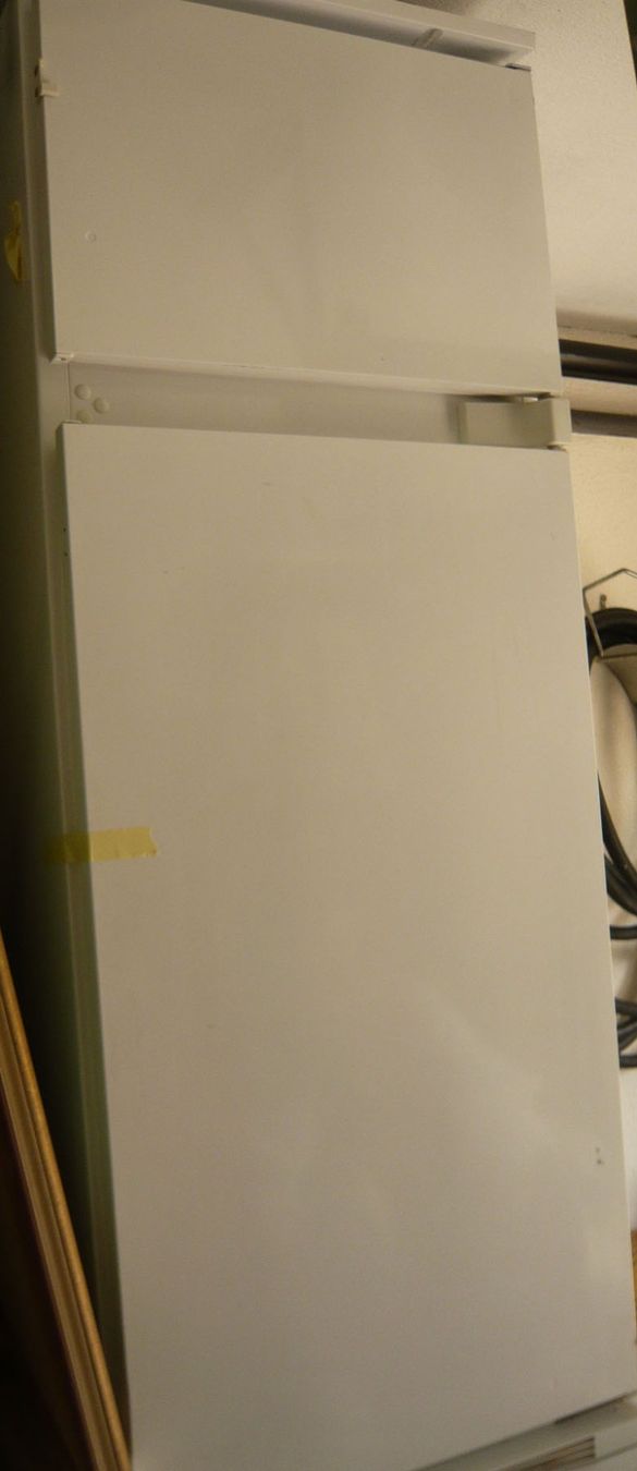Frigoriferi: Kühlschrank 144 x 50 cm – Usato da Ruggell venduto da Btt