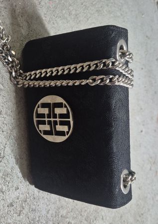 Handtasche Schwarz mit Kette gebrauchter Zustand