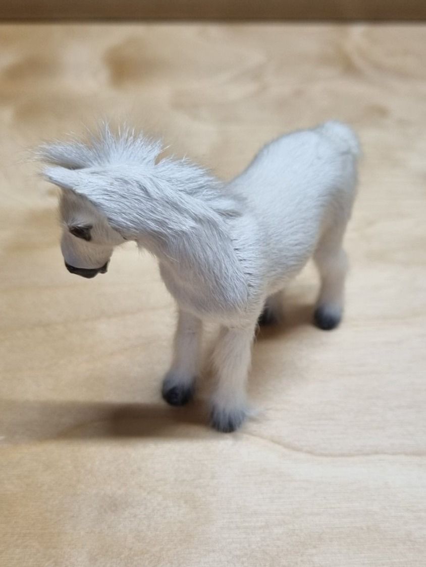 Figuren: Pferd weiss aus Echtfell – Gebraucht aus Basadingen von NekoBricks 2