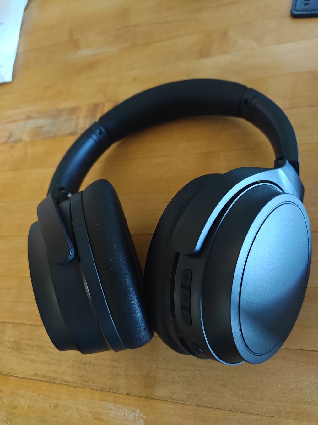 Cuffie: Bluetooth Kopfhörer Edifier WH700NB – Usato da Wittenbach venduto da Oepfelweihe 3