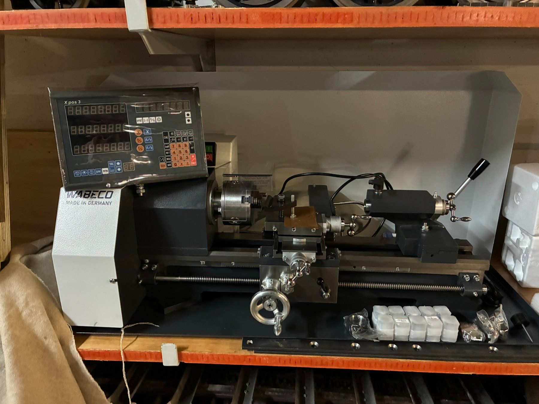 Alle Maschinen: Drehmaschine Wabecco D4000 – Neu (gemäss Beschreibung) aus Steffisburg von multifix11
