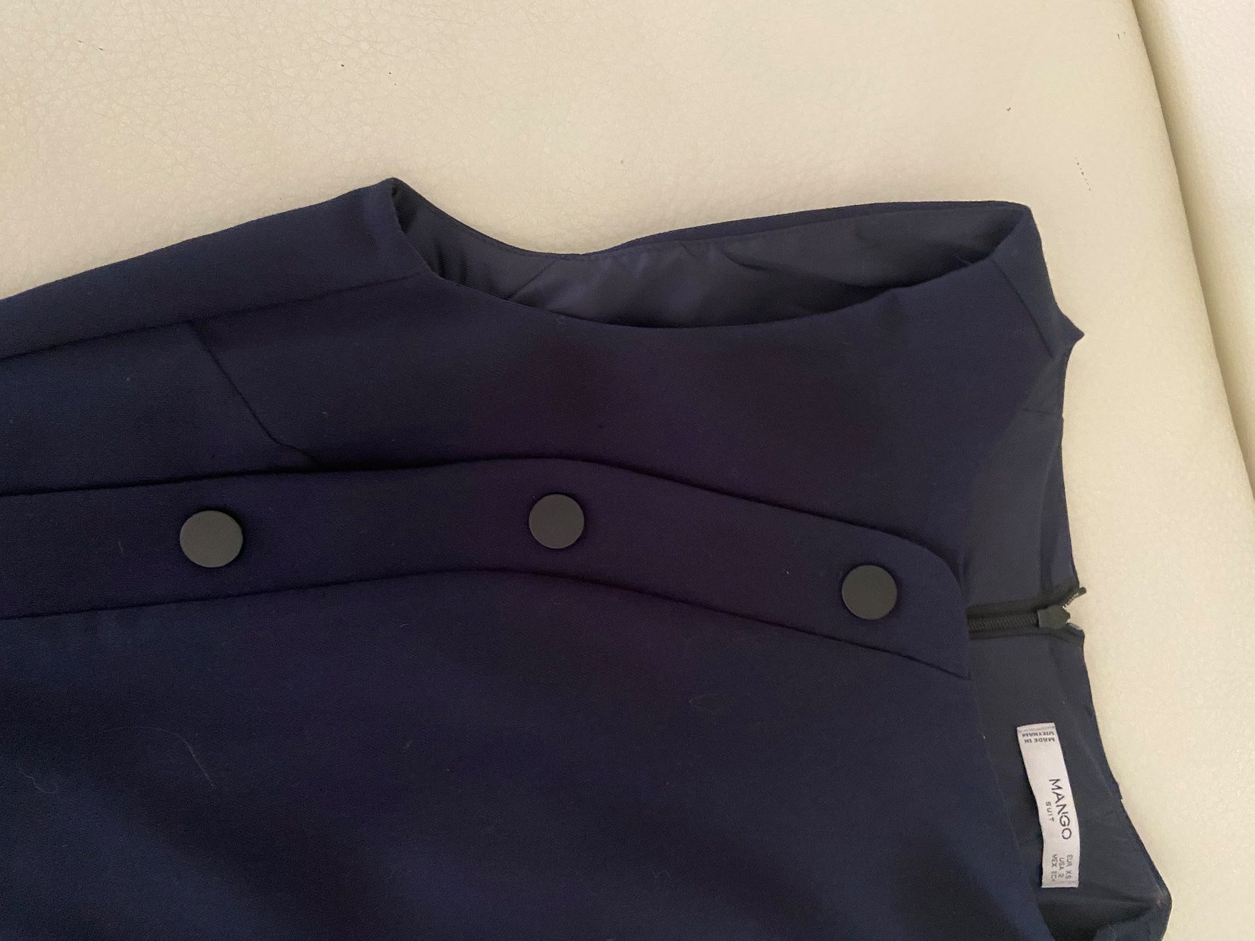 Mango Vestiti: Mango tailliertes Kleid in Blue marine – Usato da Unterengstringen venduto da bar_rh5f 1