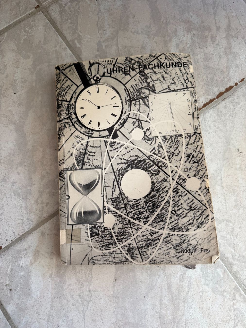 Orologi: Uhren Fachkunde Buch – Usato da Worblaufen venduto da chronyves