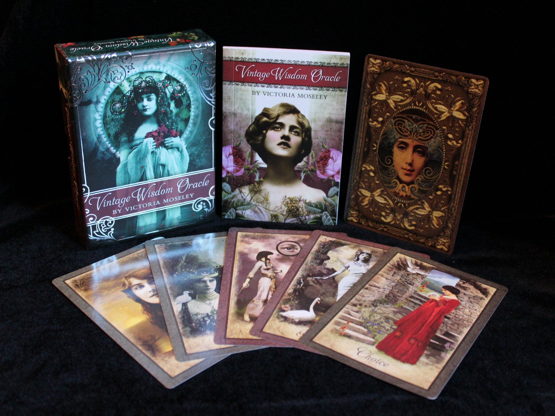 Libri: Vintage Wisdom Oracle – Nuovo (secondo la descrizione) da St-Maurice venduto da LaPipistrella