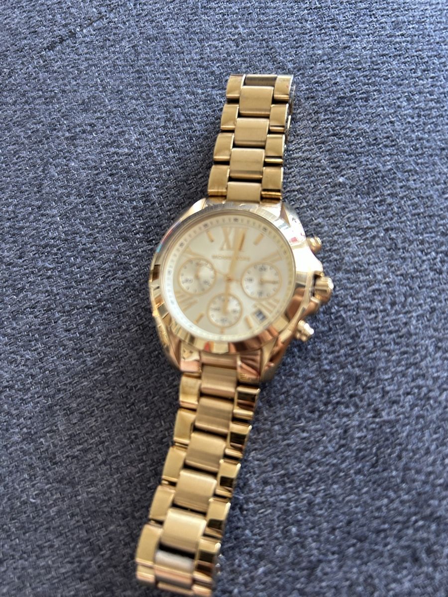 Michael Kors Montres: Montre Michael Kors dorée  – D'occasion à Gorgier par hcaroline4 4