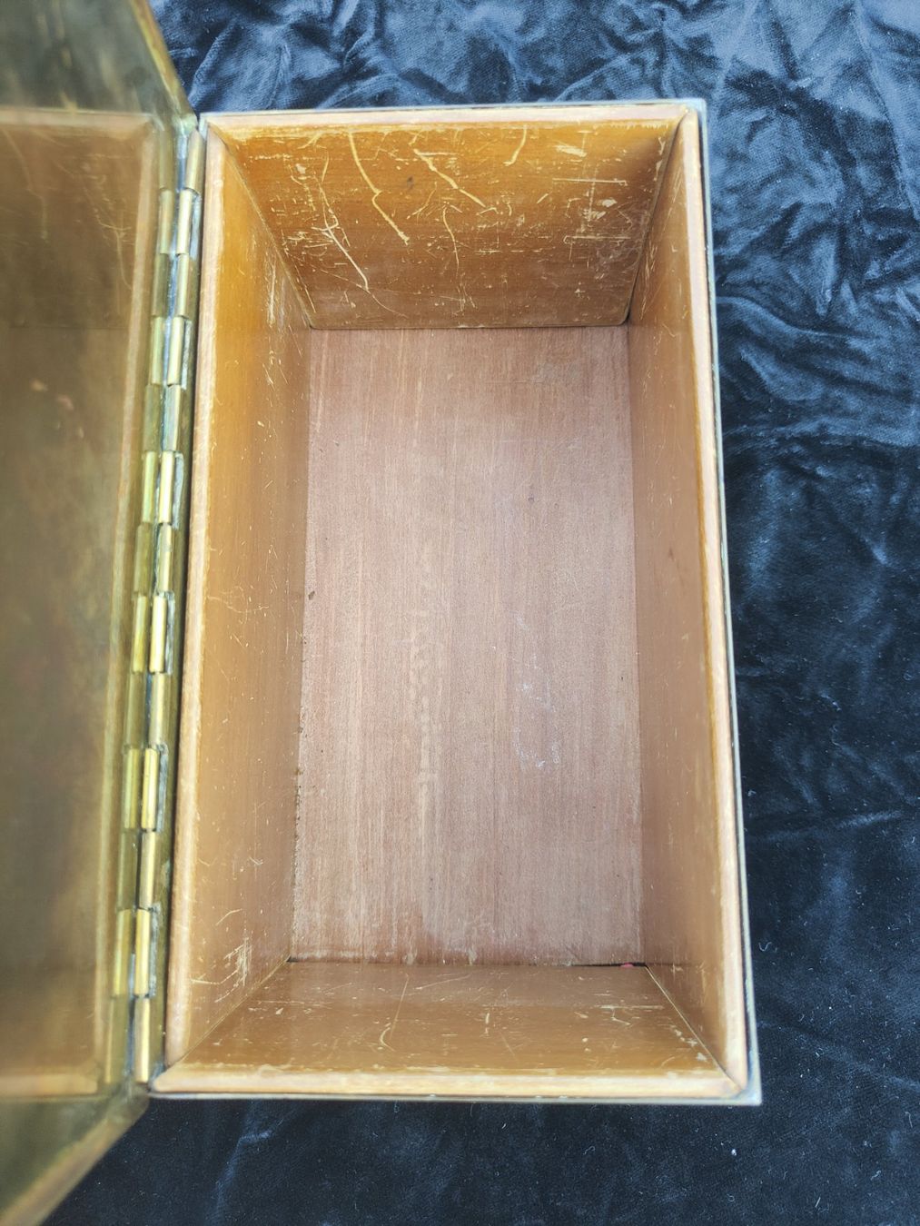 Schmuckkästen: Dekorative Schatulle Messing mit Gravuren, Vintage – Gebraucht aus Bauma von SwissMilitaria 2
