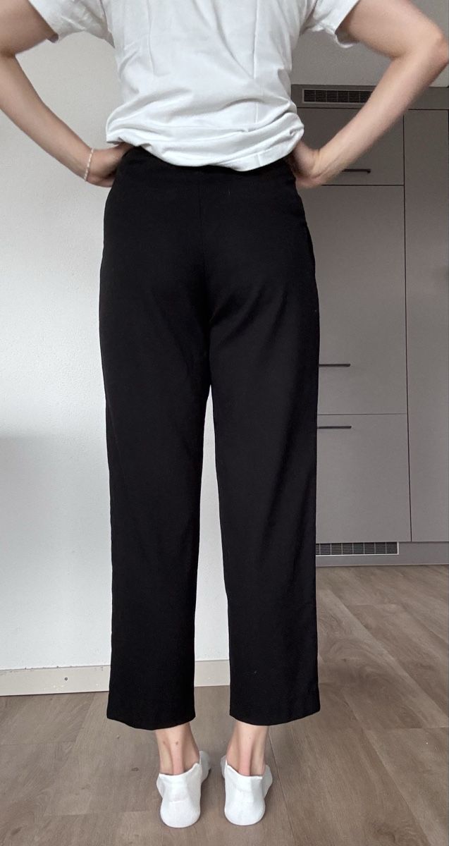 H&M Pantaloni: Schicke, schwarze Stoffhose – Usato da Zürich venduto da CaKoch17 3