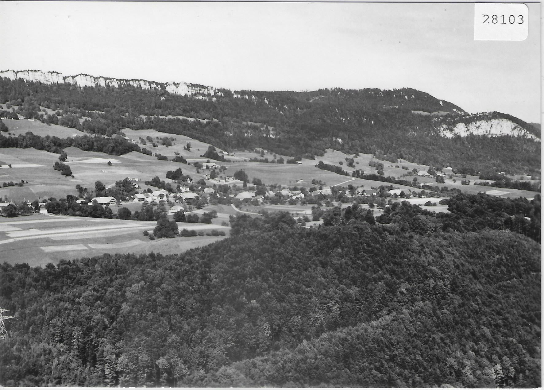 Cartoline postali: Flugaufnahme Farnern BE – Usato da Ettingen venduto da Kartenplanet