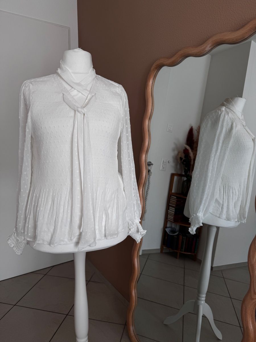 Camicette: Kriss Bluse mit Kragenschal weiss Gr XL – Nuovo (secondo la descrizione) da Muttenz venduto da einfach-schoen