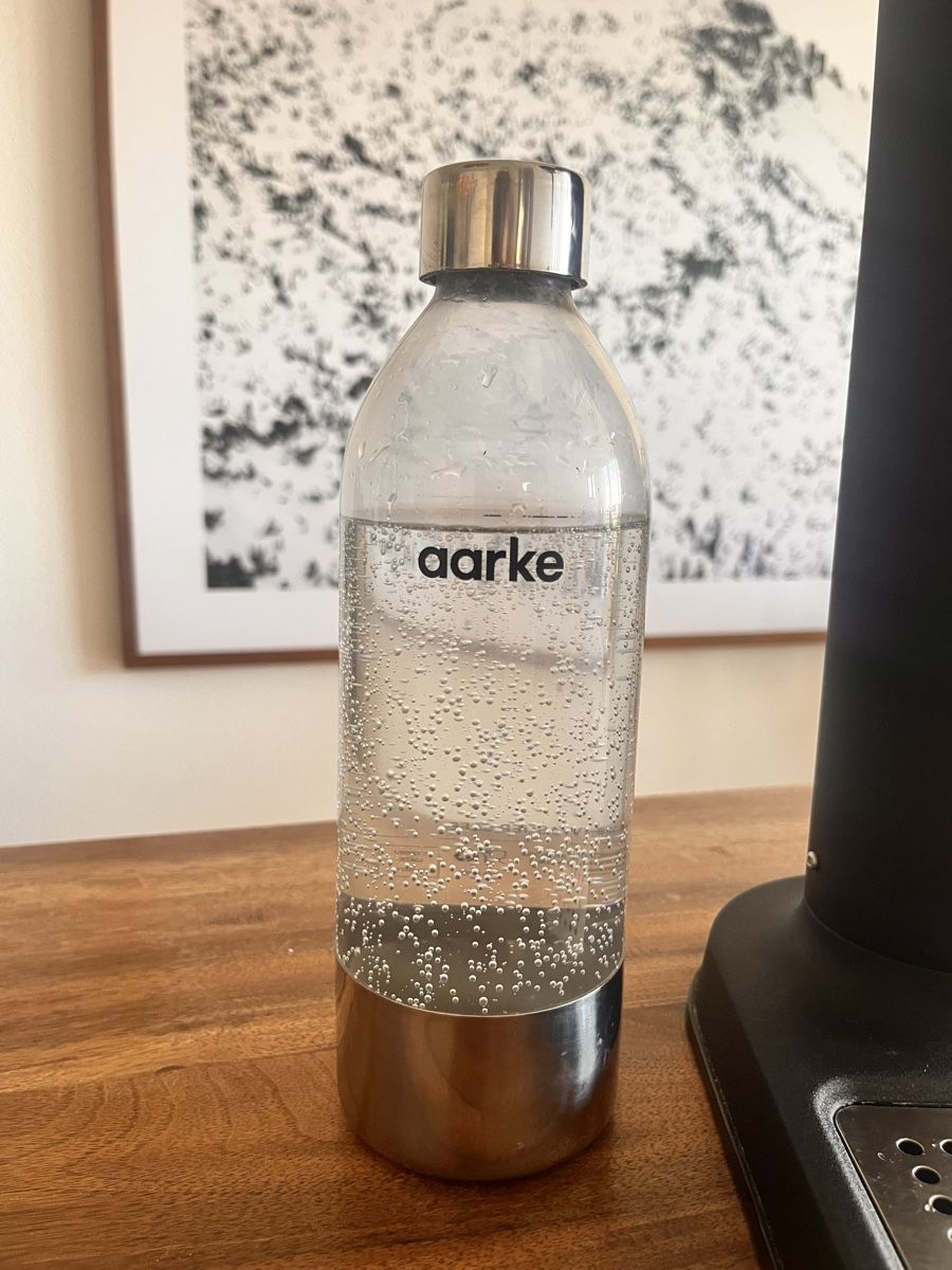 Aarke Elettrodomestici da cucina: Aarke Wassersprudler mit Flasche – Usato da Zürich venduto da DebiSchla 2