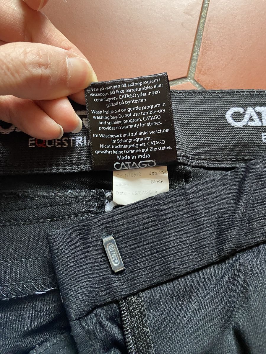 Pantaloni: Schwarze Reithose CATAGO – Usato da Zürich venduto da fantasia69 4