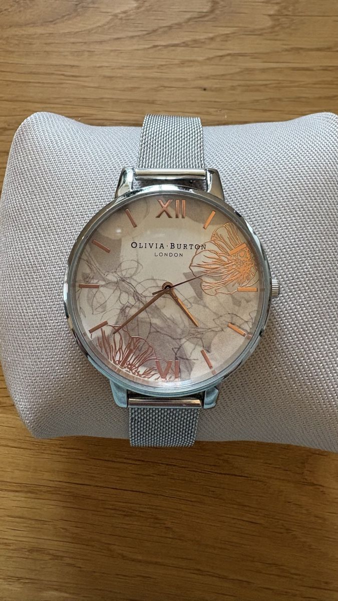 Orologi: Armbanduhr Olivia Burton – Usato da Frauenfeld venduto da Belinda952