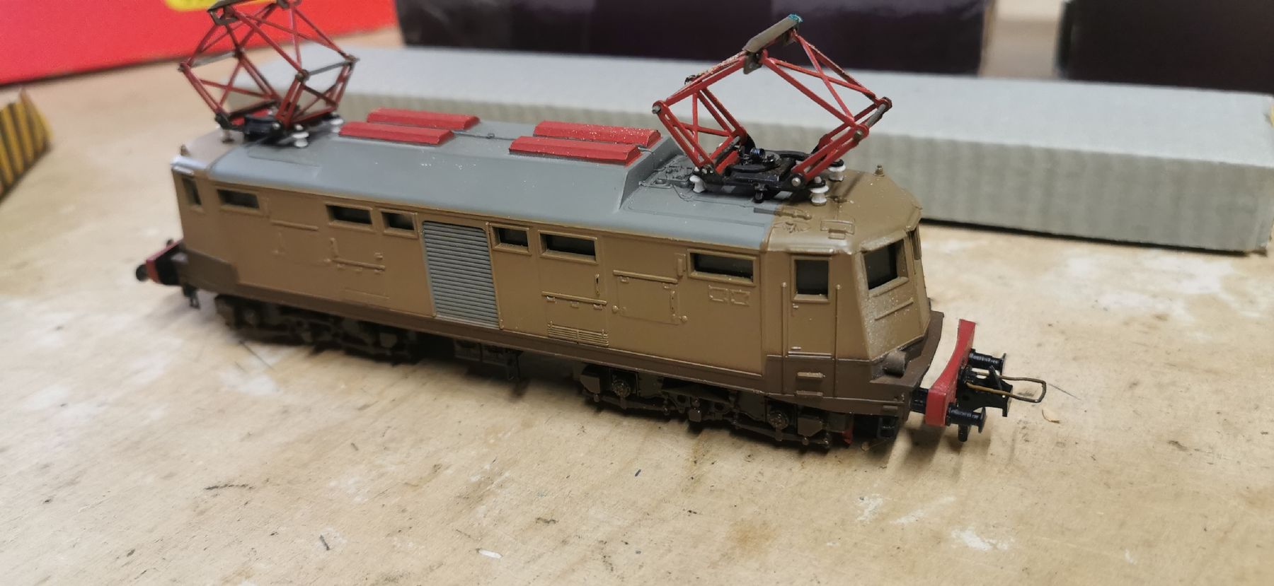 Rivarossi Modellini di ferrovie: Rivarossi Trix FS Lokomotive – Usato da Aesch BL venduto da Refurber