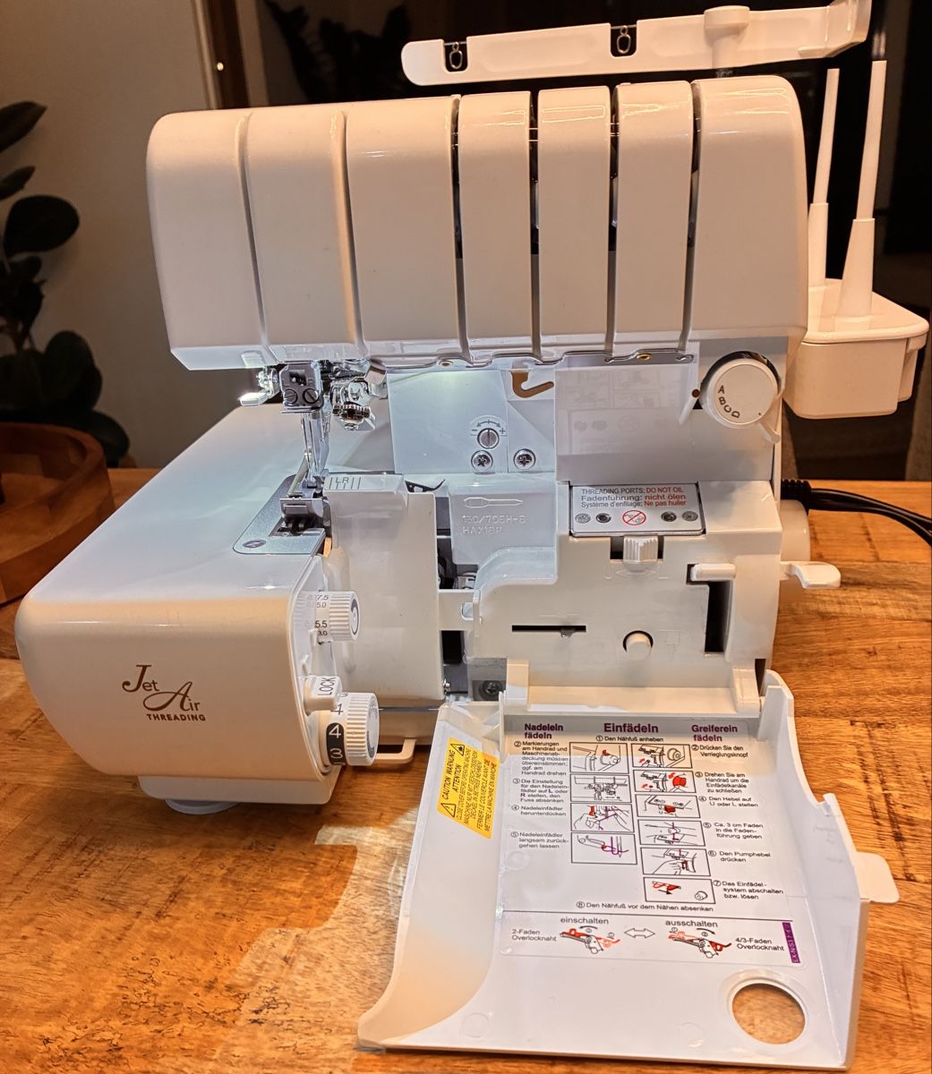 Victoria Nähmaschinen: Baby Lock Victory Overlock – Neu (gemäss Beschreibung) aus Aesch BL von sga-313 1