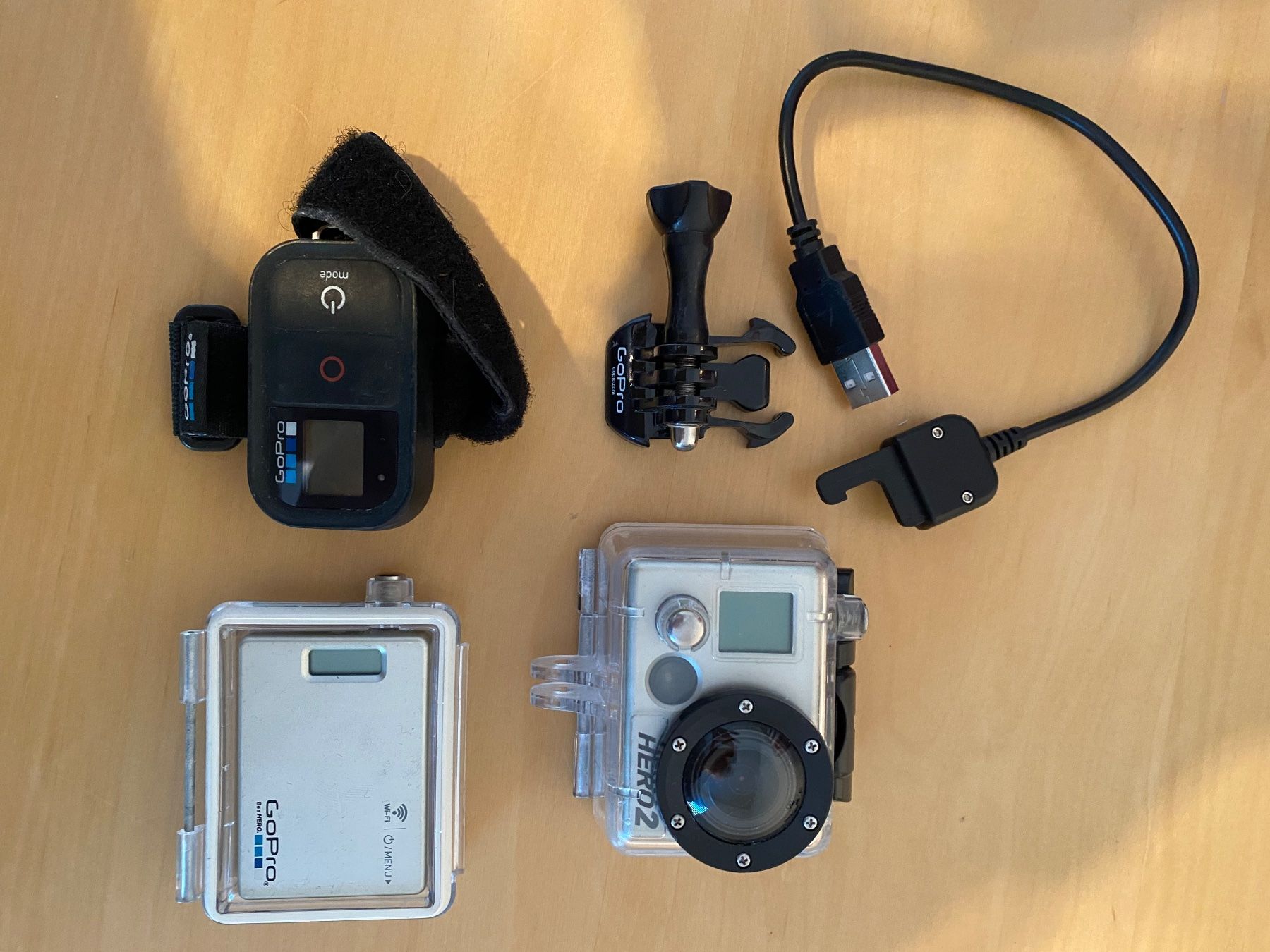 Gopro Action Cam: GoPro hero2 inkl Remote – Gebraucht aus Ibach von