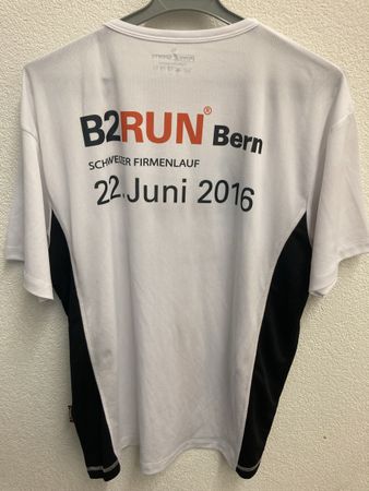 Funktionsshirt / Laufsport / Running (mit Werbung B2 Run)