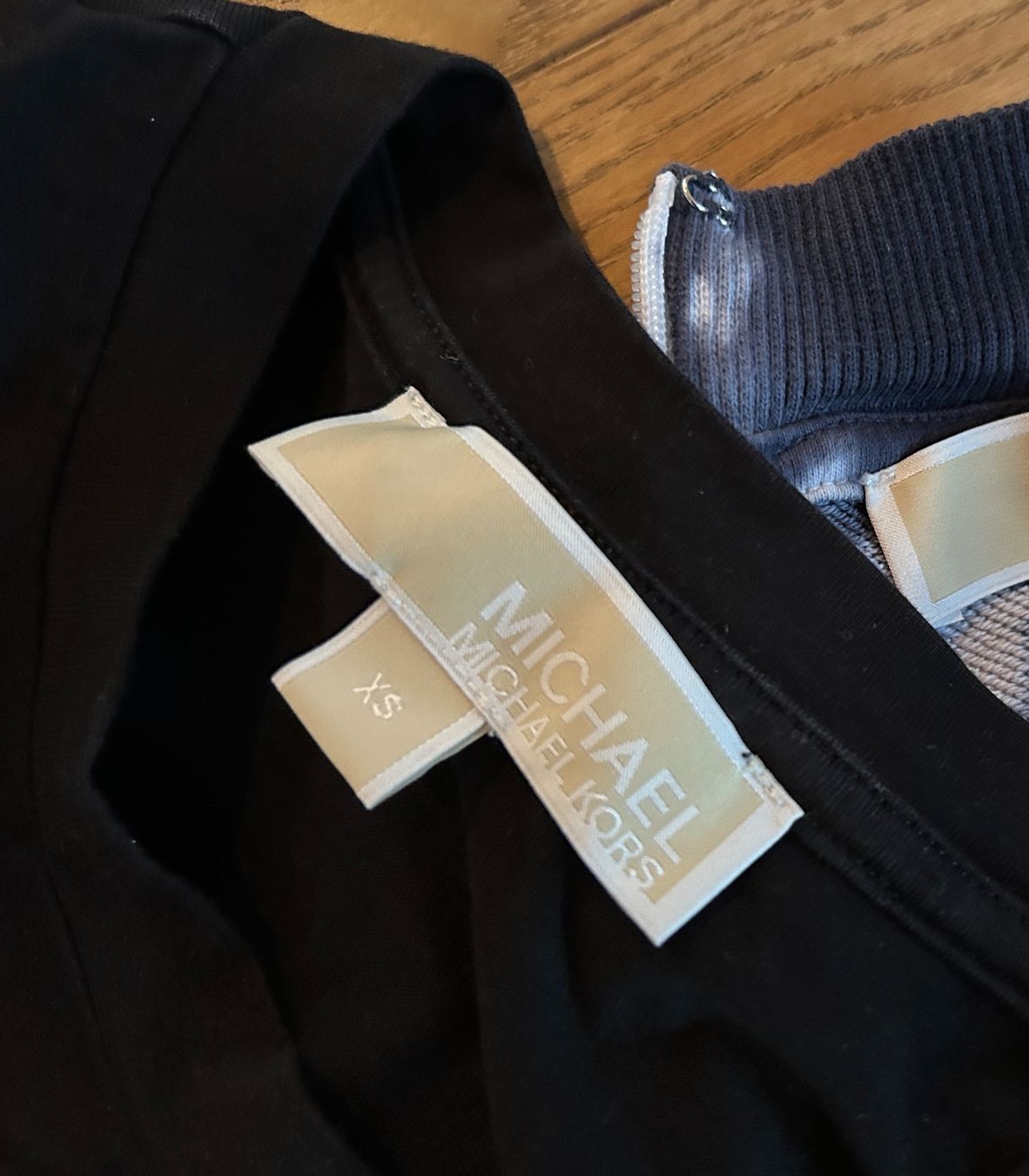 Michael Kors T-shirt: Michael Kors T-shirt Grösse XS – Usato da Oberentfelden venduto da Kammervogel 2