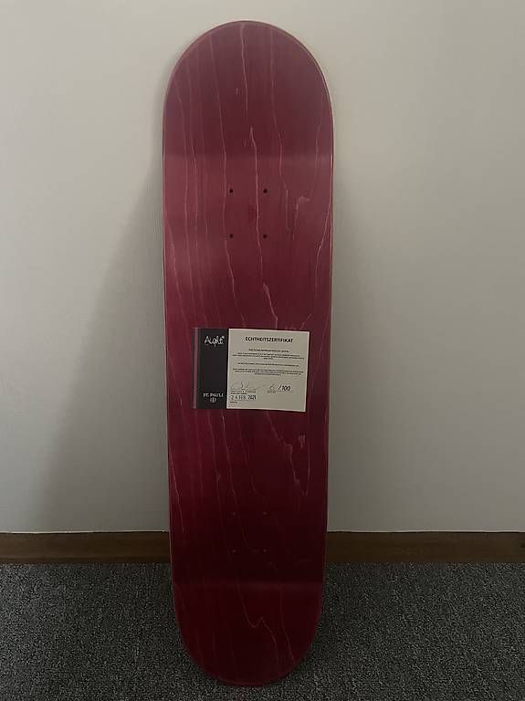 Skateboards: St Pauli Skateboard  – Usato da Niederhasli venduto da nil_l7w9 1