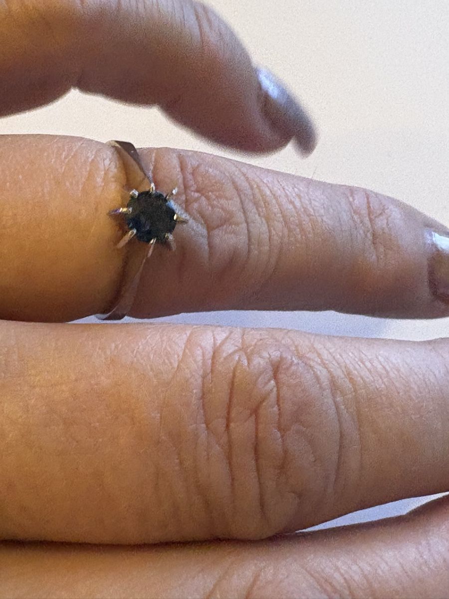 Ringe: 750 wg Saphir Ring  – Gebraucht aus Murten von Tzaugg 4