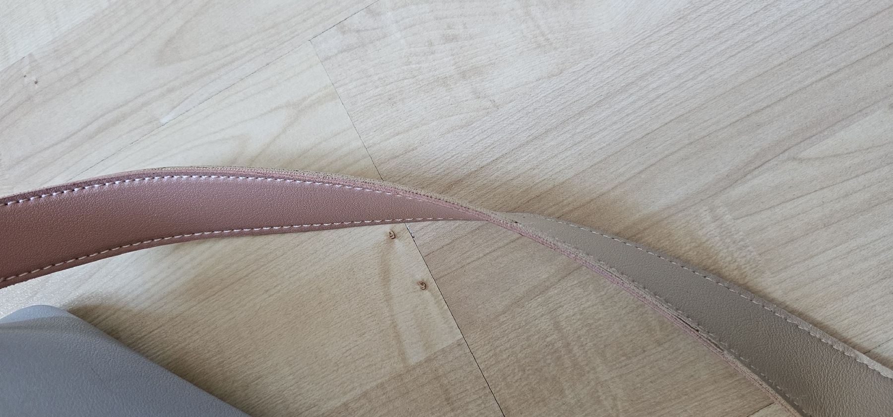 Borse da donna: Handtasche – Usato da Büttikon AG venduto da PAM120319 1